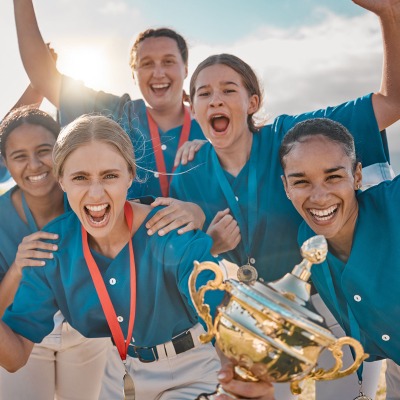 winning-girls-softball